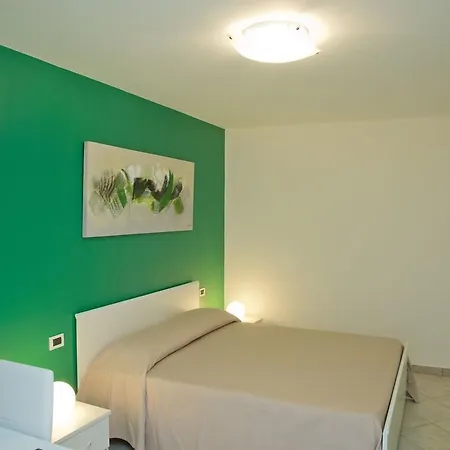 Note Di Colore Гостевой дом
