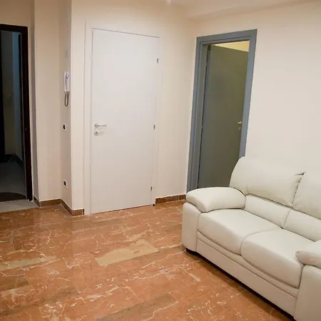 Note Di Colore Πανσιόν Sciacca