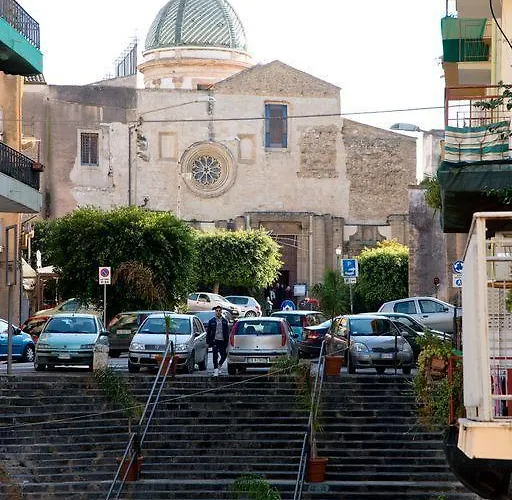 Konukevi Note Di Colore Sciacca